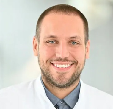 Dr. Henrik Rohner